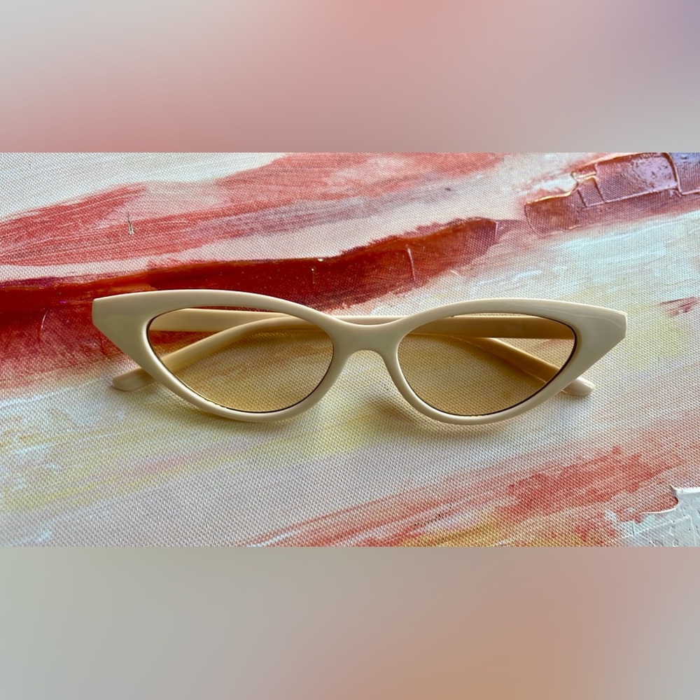 Neutral Cream Cat-Eye Sunglasses for Women